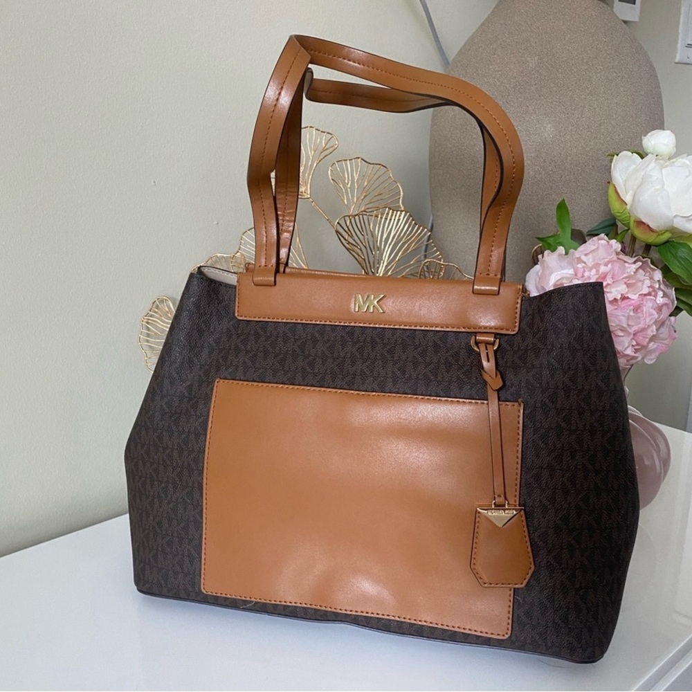 Michael Kors Meredith